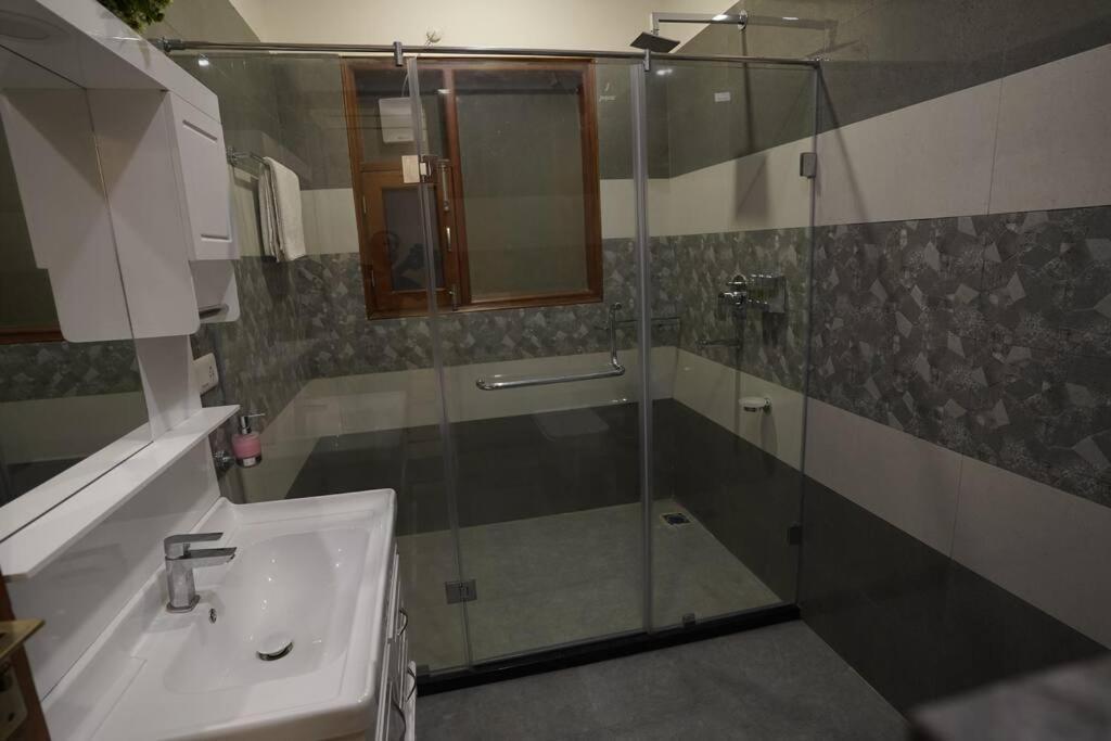The Cerro Rico - 3 Bhk Modern Villa Kasauli Ngoại thất bức ảnh
